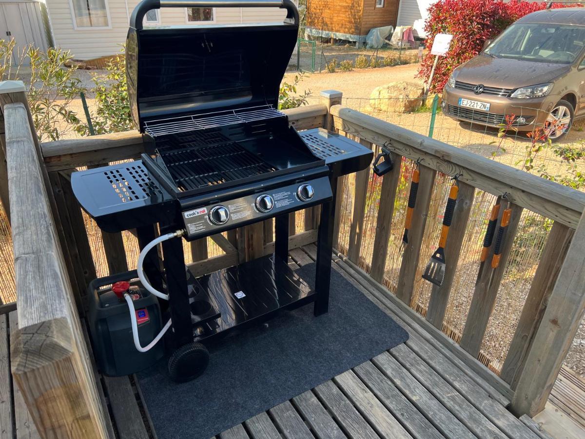 Joli Mobil-Home De Vacances, Ideal Pour Les Familles Rocbaron Exterior foto